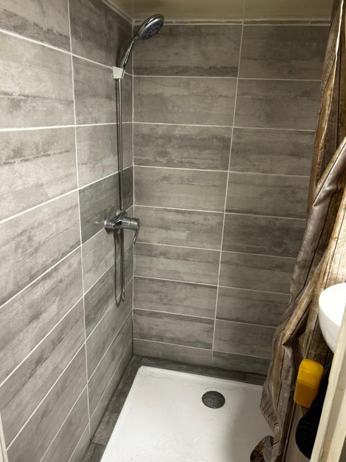 בריניול Appartement 2 Chambres מראה חיצוני תמונה